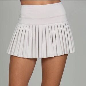 NWOT Wind Chime Pleated Tennis Skirt/skort